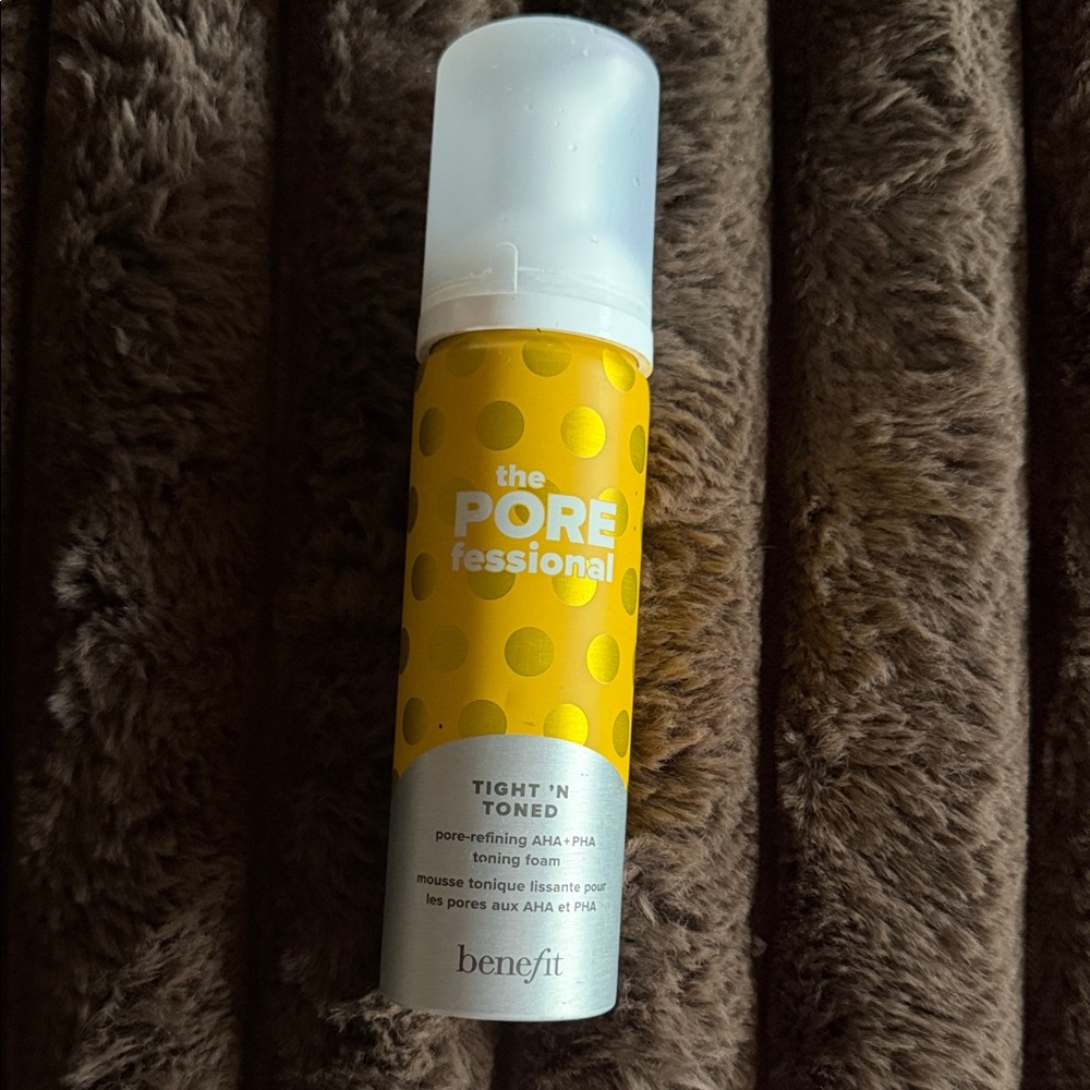 Benefit POREfessional Toning Foam in Bright Yellow